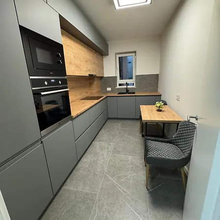 Elite Kasper Apartment *