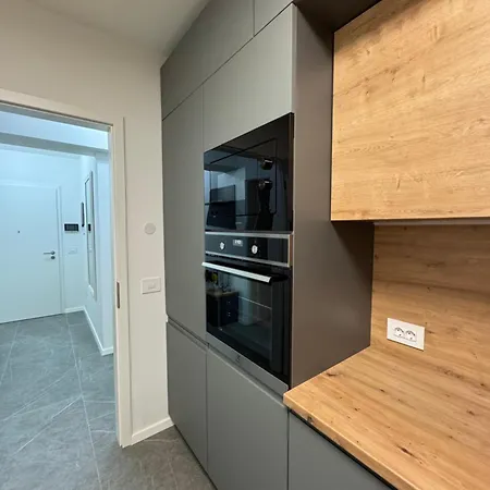 Elite Kasper * Braşov